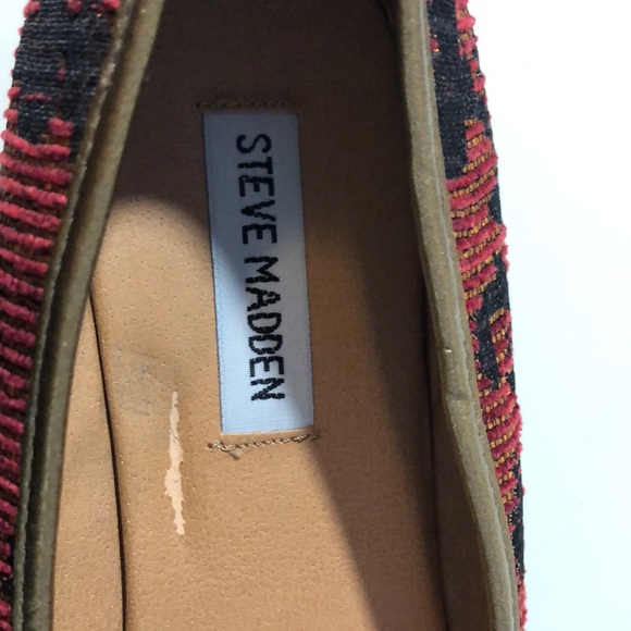 Shoes size 10 - Picture 4 of 8